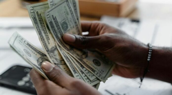 Este 1 de junio entró en vigencia el aumento al salario mínimo, con montos que oscilan entre $272.72 y $408.80, según el sector.