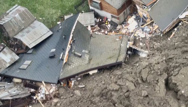 Un terremoto de magnitud 5.8 sacudió la costa suroeste de Turquía, causando la muerte de una menor y dejando 69 heridos.