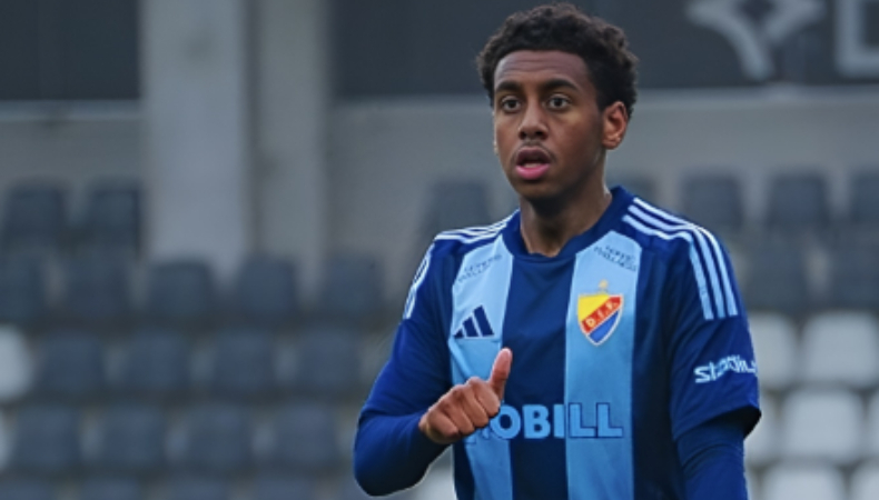 El futbolista del Djurgardens fue convocado por la sub-21 de Suecia para el amistoso internacional de Suecia ante Croacia.