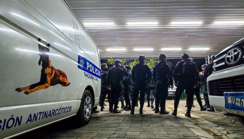 FGR ejecuta operativos contra estructuras de narcotráfico y pandillas Dos operativos contra estructuras de narcotráfico y pandillas se ejecutaron esta madrugada en varios puntos del país.