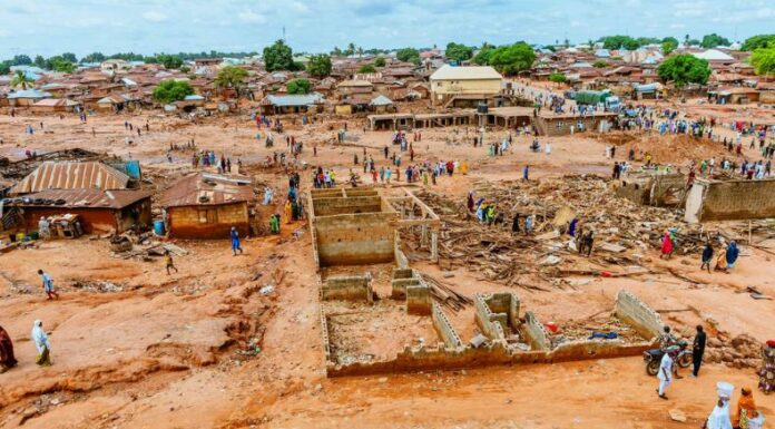 Más de 200 personas murieron a causa de las severas inundaciones registradas en Nigeria la semana pasada, la cifra podría aumentar.