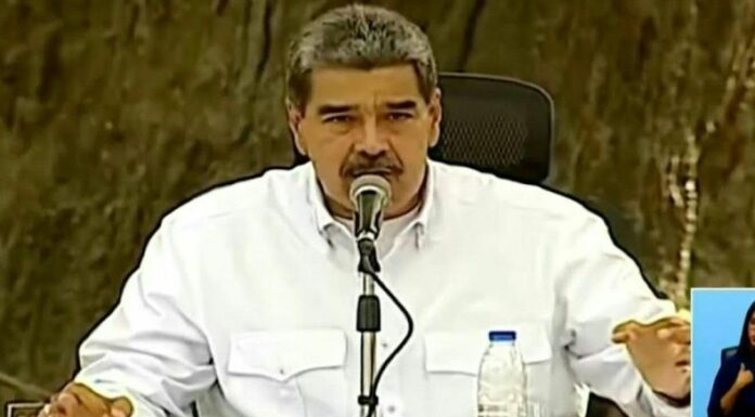 Las declaraciones de Maduro a Trump surgen después de la restricción estadounidense a ciudadanos de siete países, incluidos los venezolanos.