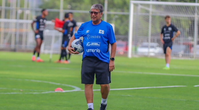 El colombiano Hernán Darío “Bolillo” Gómez logró su primera victoria al mando de la Selecta en cuatro partidos dirigidos.