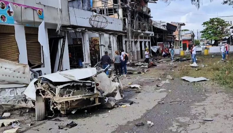 Una ola de atentados terroristas en el suroeste de Colombia dejó al menos cuatro personas fallecidas.