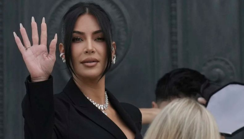 Kim Kardashian alzó la voz a través de Instagram, donde reflexionó sobre el trato que reciben los inmigrantes en Los Ángeles.
