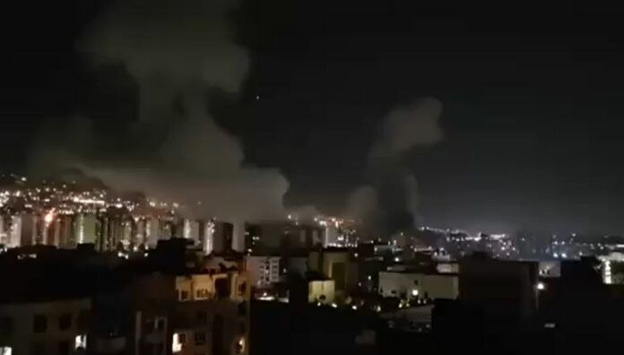 La incursión ocurre un día después de que Israel amenazó a Irán con atacar sus instalaciones nucleares sin el consentimiento de Estados Unidos.