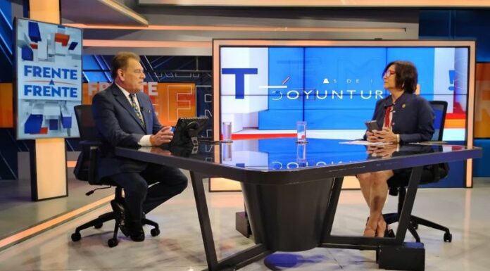 Presidenta de la COEXPORT dijo que, en reunión con el presidente Nayib Bukele, plantearon cuatro temas prioritarios de atención inmediata.