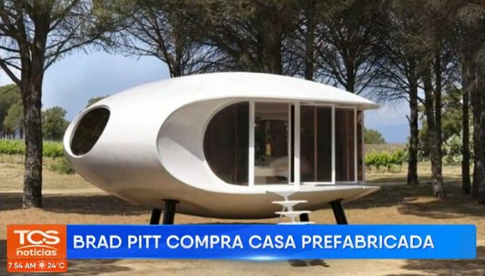 ¿De otro mundo Así es la nueva casa de Brad Pitt Brad Pitt trasladó desdeEspaña esta joya arquitectónica de los años 60 restaurada por el francés Clément Cividino.