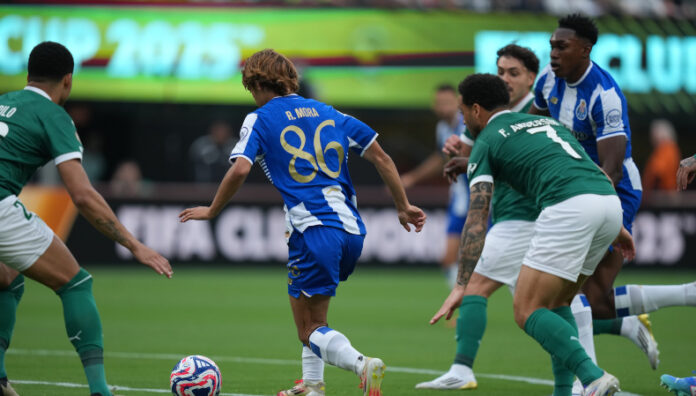 Pese a empatar sin goles, Palmeiras y Porto contaron con múltiples ocasiones para anotar en el Mundial de Clubes.