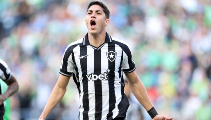 Botafogo derrotó con sufrimiento sobre el final al Seattle Sounders del salvadoreño Alex Roldán en el Mundial de Clubes.