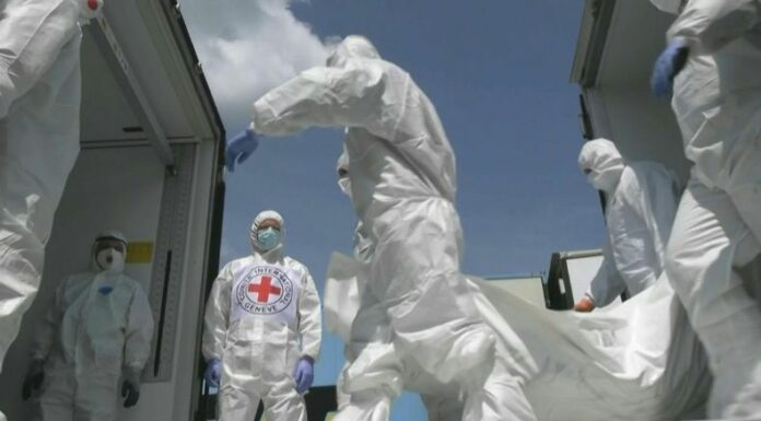 El ministro de Ucrania del Interior afirmó que los cuerpos entregados por Rusia estaban en un “estado extremadamente mutilado”.