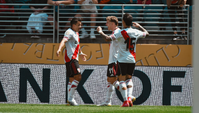 River Plate debutó con victoria en el Mundial de Clubes River Plate derrotó por goleada al Urawa Red Diamonds de Japón en su debut en la Copa Mundial de Clubes de la FIFA.
