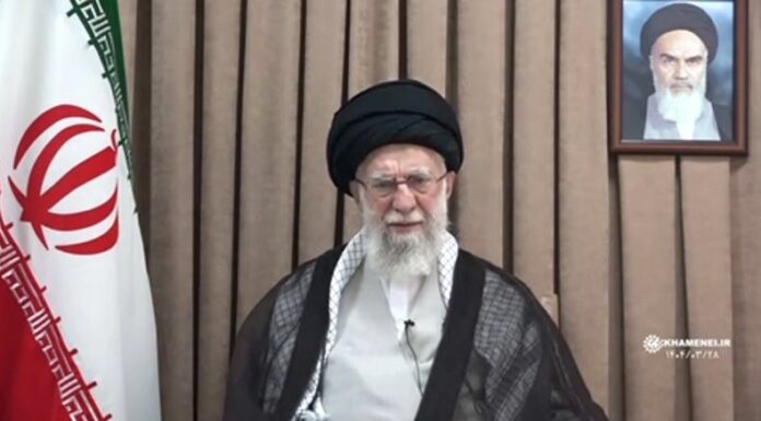 El líder supremo de Irán, Ali Jamenei, advirtió que no cederán ante Trump y amenazó a EE. UU. con “daños irreparables” si respalda a su aliado.