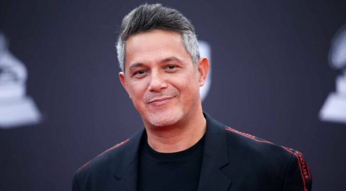Alejandro Sanz respondió a Ivet Playà tras su denuncia pública. En su mensaje, el artista reconoce el vínculo y lamenta la forma en que ha salido a la luz.