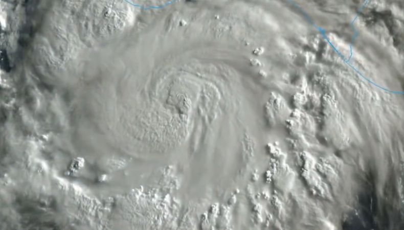 Autoridades prevén que el huracán Erick provoque vientos destructivos e inundaciones repentinas potencialmente mortales.