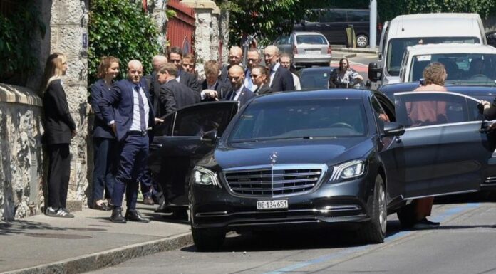 Líderes europeos e Irán se reúnen en Suiza para buscar una salida diplomática a la guerra con Israel, mientras EE. UU. evalúa su participación.