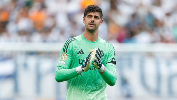 Courtois y un duro mensaje a Raúl Asencio tras su expulsión Thibaut Courtois habló tras la expulsión del defensa español, Raúl Asencio este domingo ante el Club Pachuca.