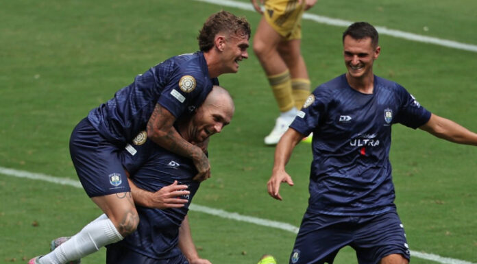 Christian Gray juega en el Auckland City de Nueva Zelanda y anotó el gol del empate ante Boca Juniors de Argentina.