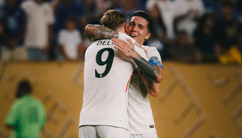 Chelsea a octavos de final El Chelsea inglés derrotó por goleada al Esperance Tunis de Túnez y se clasificó a los octavos de final del Mundial de Clubes.