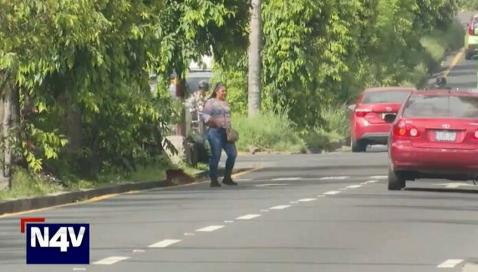 Ceder el paso de forma incorrecta o sin precaución puede provocar accidentes graves; el problema no es ceder, sino hacerlo sin precaución.