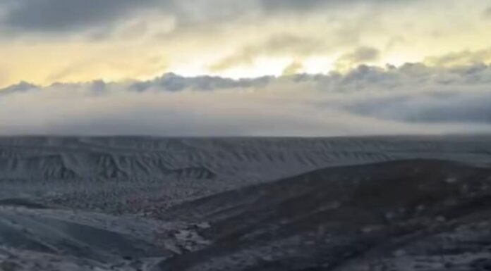 El desierto de Atacama se considera como el más seco del mundo, ya que en la mayor parte del tiempo no suelen presentarse lluvias.