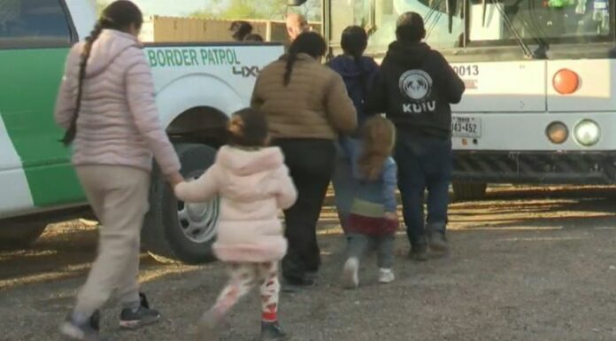 Rechazar los procesos de solicitudes de asilo no es una decisión que depende del Ejecutivo, sino que debe pasar por el Congreso.