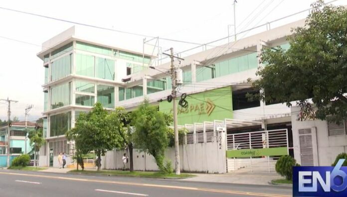 Exsocios de cooperativa COASPAE denuncian falta de entrega de ahorros Los exasociados de COASPAE se mantienen a la espera de una pronta solución para que les devuelvan sus ahorros pendientes.