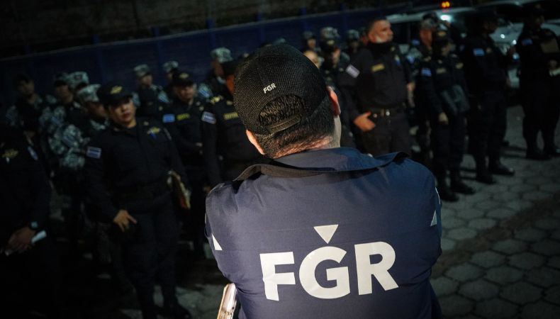 La Fiscalía informó sobre la detención de 30 personas a quienes se les acusa por diferentes delitos.