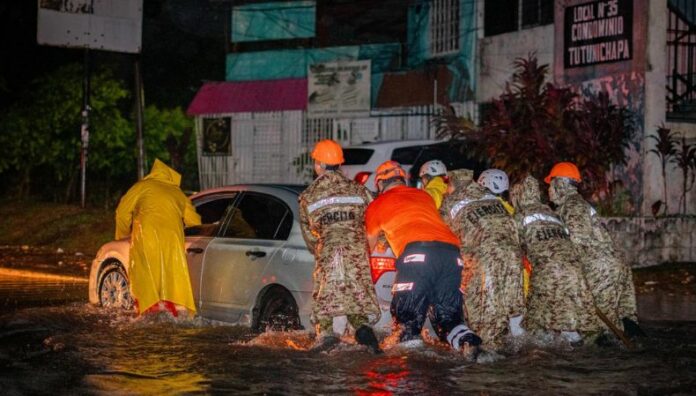 Lluvias causaron estragos en diferentes puntos del país Las fuertes lluvias registradas la noche del martes causaron inundaciones, caídas de árboles y deslizamientos.