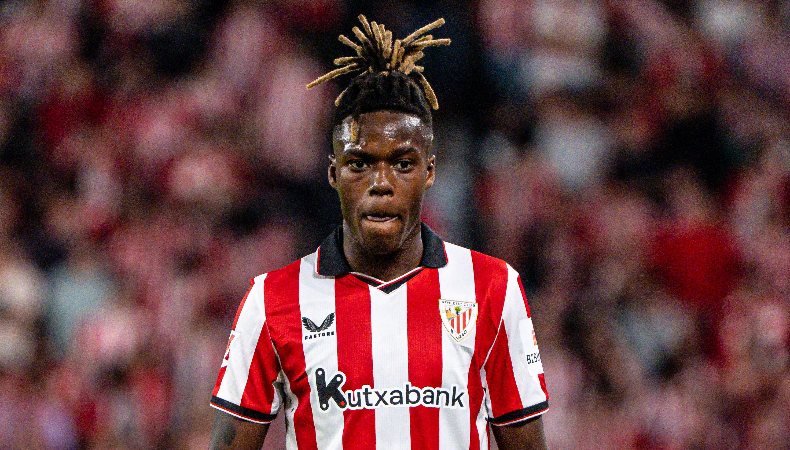 El extremo español Nico Williams renovó por 10 años con el Athletic Club de Bilbao, rechazando la oferta del Barcelona.