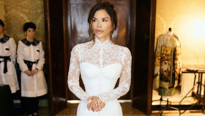Durante las fastuosas celebraciones por su boda con Jeff Bezos, Lauren Sánchez lució 27 vestidos. Al final del evento, uno de ellos desapareció sin dejar rastro, generando especulaciones sobre un posible robo.