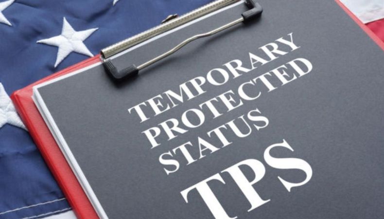 Ciudadanos de Honduras y Nicaragua recibieron el TPS desde 1999, luego del devastador paso del huracán Mitch que afectó gravemente a Centroamérica.