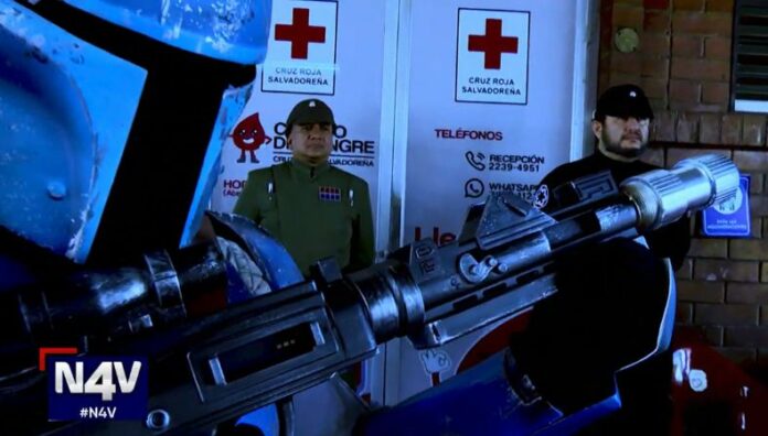 Con la fuerza del bien: campaña inspirada en Star Wars promueve donación de sangre Ser aficionado de la Guerra de las Galaxias y promover la donación de sangre es una de las actividades anuales que realiza el club de aficionados de Star Wars.