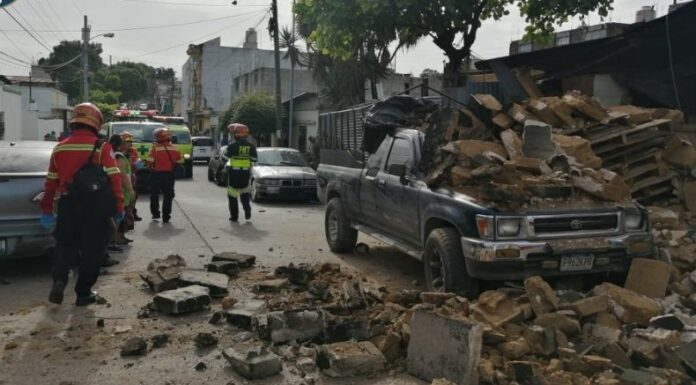 Balances preliminares de las autoridades guatemaltecas señalan que las réplicas de sismos han dejado al menos 3 personas fallecidas y una más desaparecida.