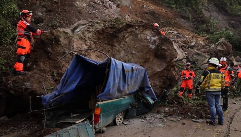 Sube a cinco la cifra de fallecidos por fuertes sismos en Guatemala