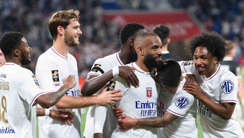 El Olympique Lyon de Francia había sido descendido administrativamente a Segunda División por millonarias deudas.