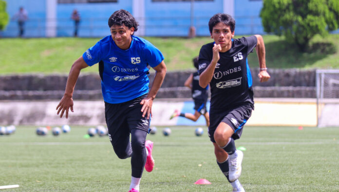 Selecta sub-17 disputará amistosos ante Betis y Atlético de Madrid La Selecta sub-17 disputará juegos amistosos como parte de su preparación de cara al Mundial de Catar 2025.