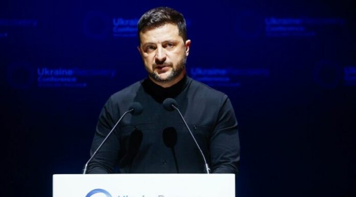 El mandatario ucraniano Volodímir Zelenski visita Roma para solicitar un mayor respaldo político y militar de sus múltiples aliados.