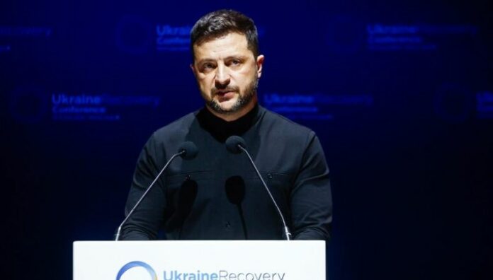 Zelenski pide aumentar las inversiones en defensa El mandatario ucraniano Volodímir Zelenski visita Roma para solicitar un mayor respaldo político y militar de sus múltiples aliados.