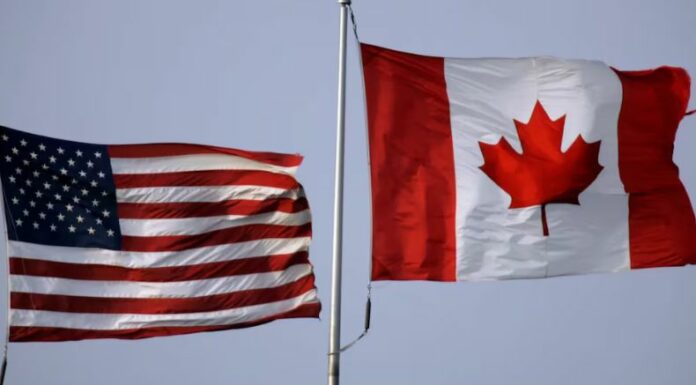 Donald Trump volvió a arremeter contra Canadá con un arancel adicional del 35% y criticó sus represalias comerciales.