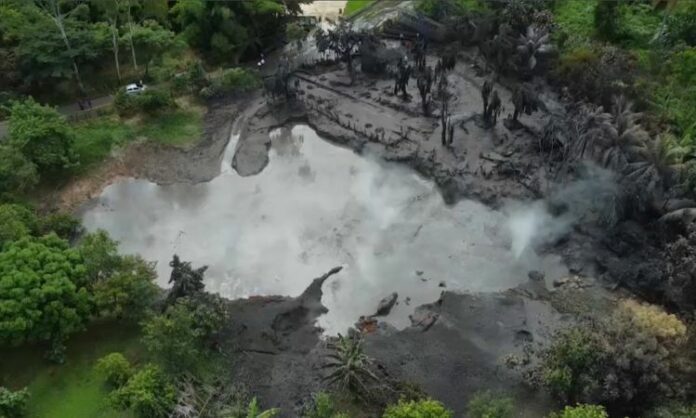 Descartan riesgo volcánico o sísmico tras explosión en ausoles Explosión en ausoles fue provocada por acumulación súbita de presión en el subsuelo.