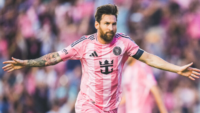 Messi anotó dos goles en la victoria del Inter Miami Lionel Messi anotó dos goles por quinto partido consecutivo con el Inter Miami frente al Nashville en la MLS.