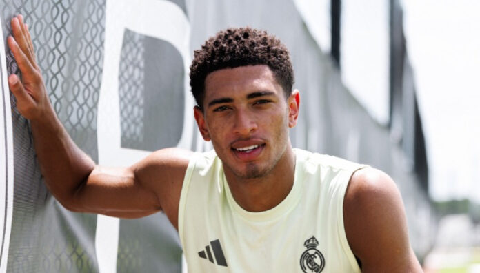 Bellingham será operado, este es el tiempo estimado de baja El centrocampista inglés Jude Bellingham arrastra problemas en el hombro desde finales de 2023 y será intervenido en Londres.