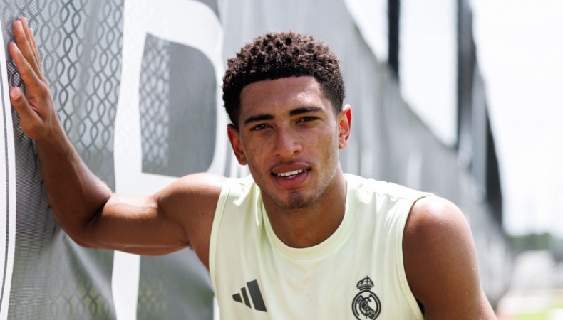 El centrocampista inglés Jude Bellingham arrastra problemas en el hombro desde finales de 2023 y será intervenido en Londres.