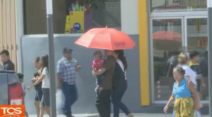 Los grupos más vulnerables ante un golpe de calor son los niños, adultos mayores y quienes realizan trabajos al aire libre.