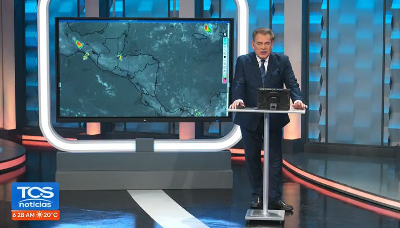 Los próximos 15 días serán de intenso calor, advierte Moisés Urbina