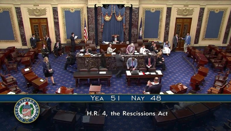Senado de EE. UU. aprueba $9,000 millones en recortes propuestos por Elon Musk