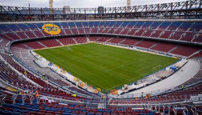 Barcelona pospone el regreso al Camp Nou Barcelona no podrá jugar el Trofeo Joan Gamper en el Camp Nou al no contar con las licencias de funcionamiento.