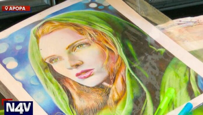 César transforma emociones en arte con bolígrafo César demuestra que basta con un bolígrafo, una hoja en blanco y muchas ganas de compartir lo que se lleva dentro para hacer arte.