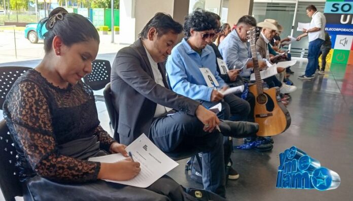 Así se vive el primer casting de Yo me llamo cuarta temporada Los salvadoreños llegaron al Foro 4 de TCS para participar en el primer casting de la cuarta temporada del reality musical “Yo Me Llamo”, que regresa pronto a la pantalla.